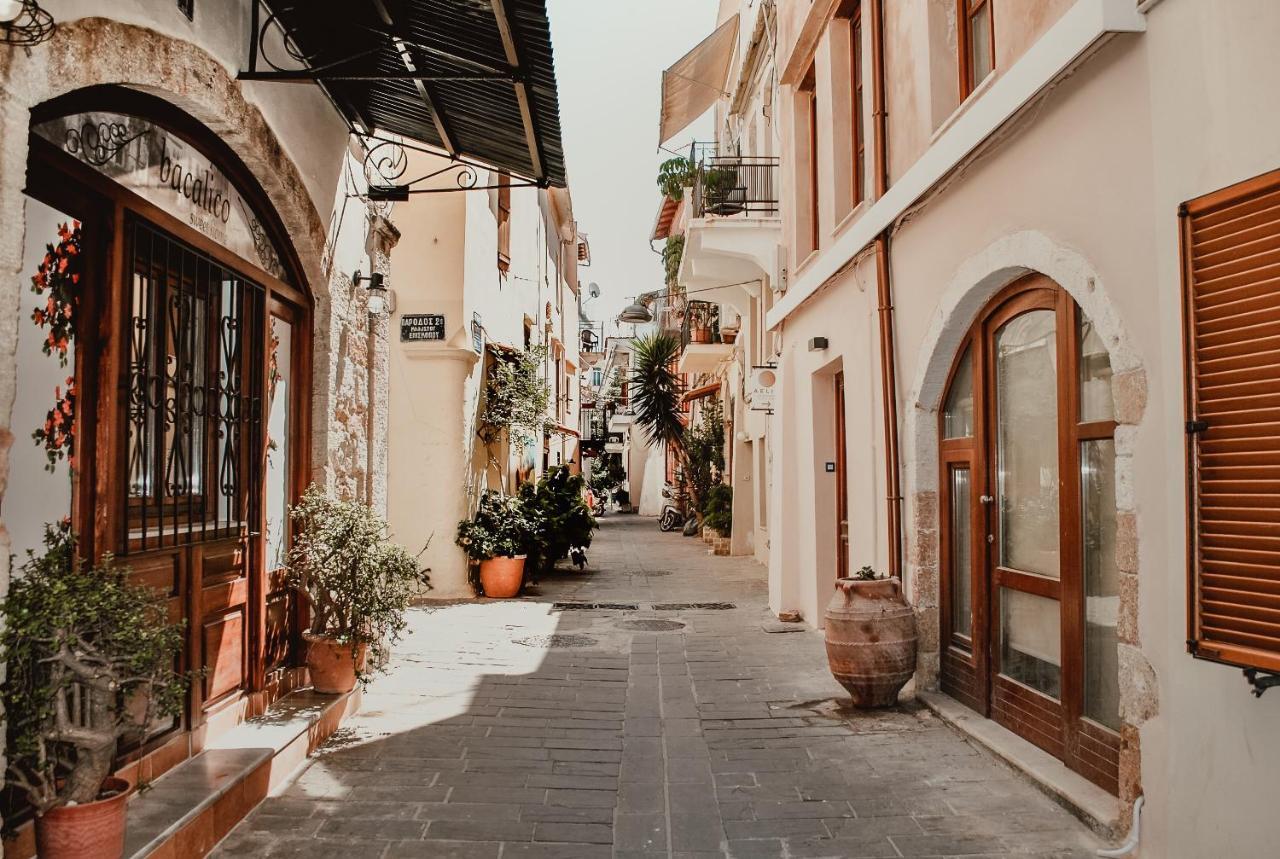 White Houses In The Heart Of Chania Ханья Экстерьер фото